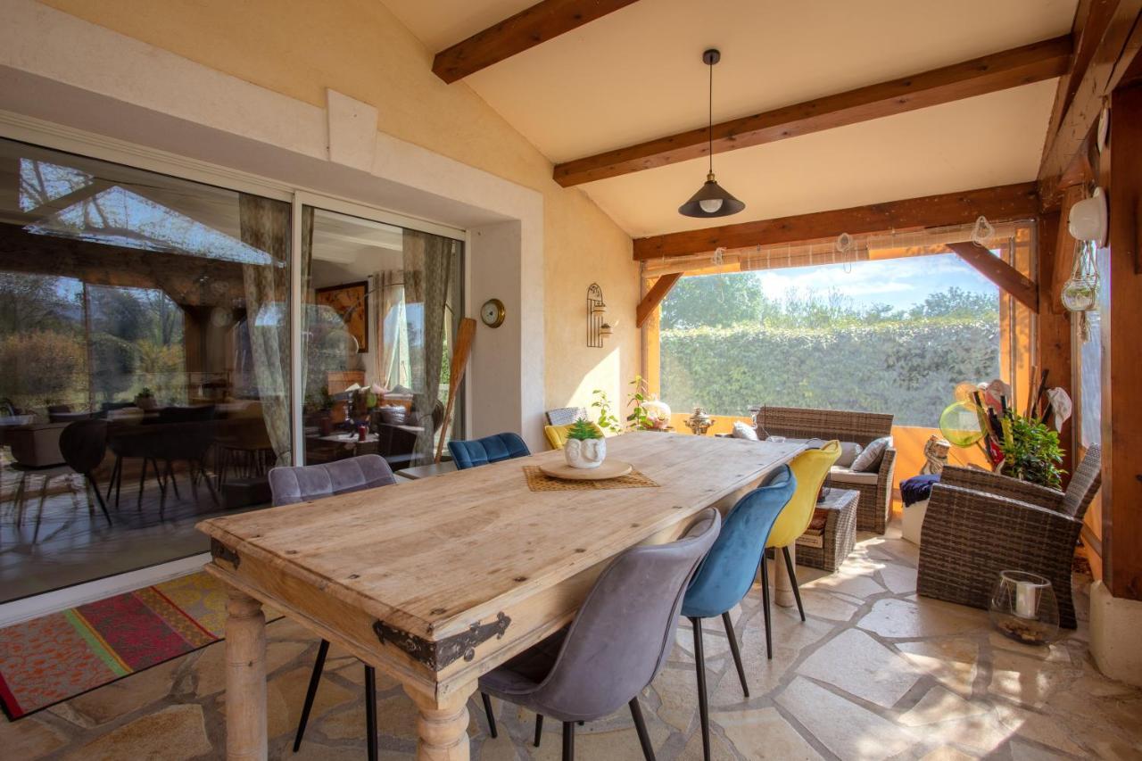 Villa Catalpa Avec Piscine Le Muy Esterno foto